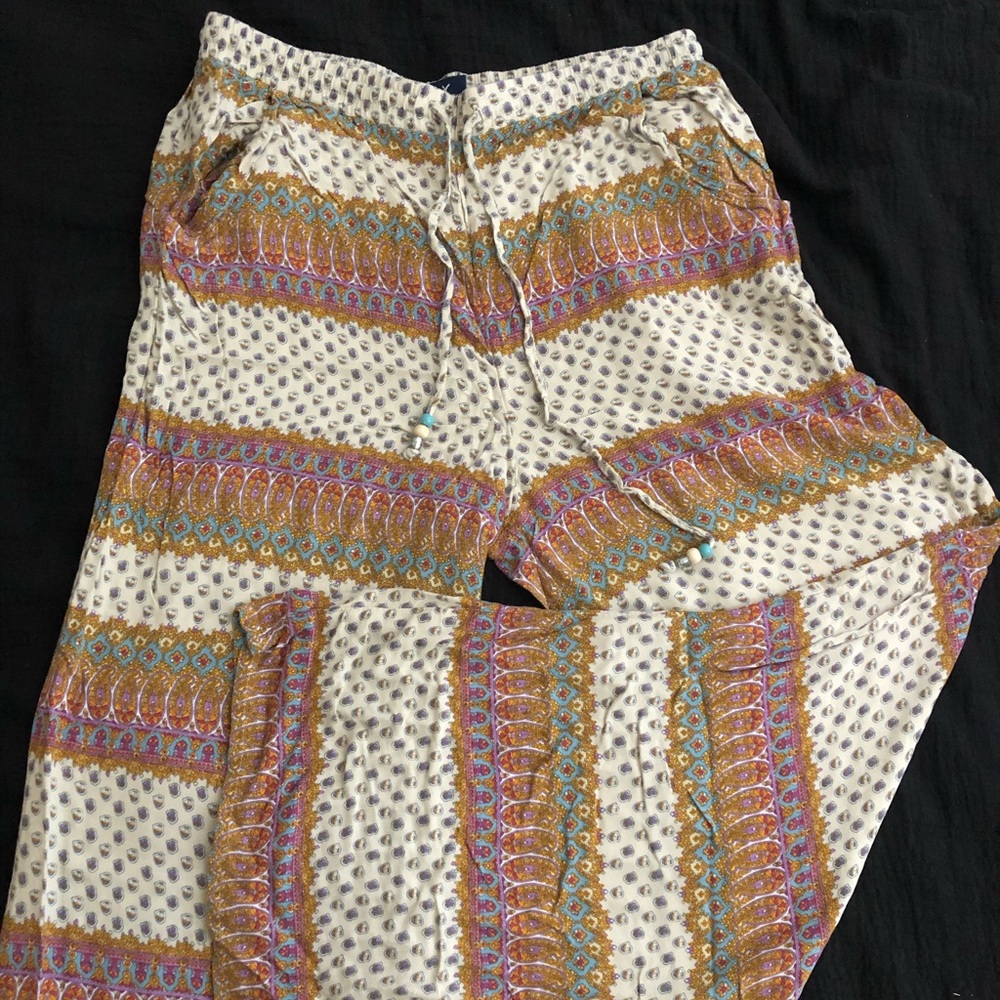 American Eagle Flowy Hipster Pants